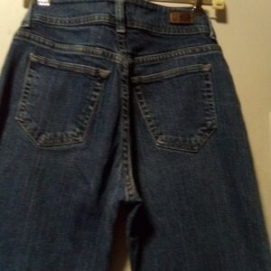 LEE Riders ladies blue jeans. Size 6m. (28X31)